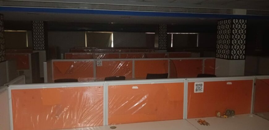 4000 sq ft office space in a block sector 16 noida