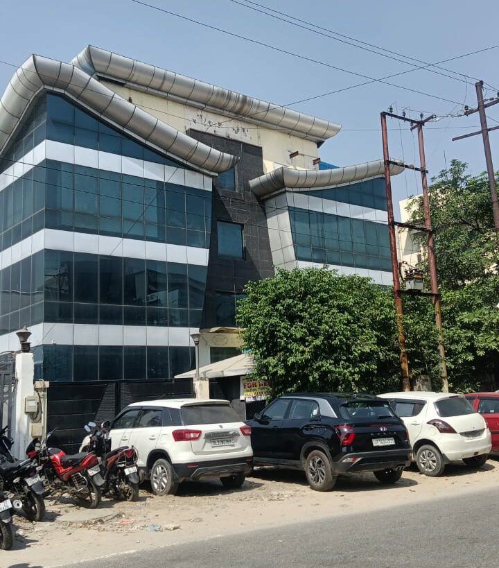 B Block, Sector 63, Noida